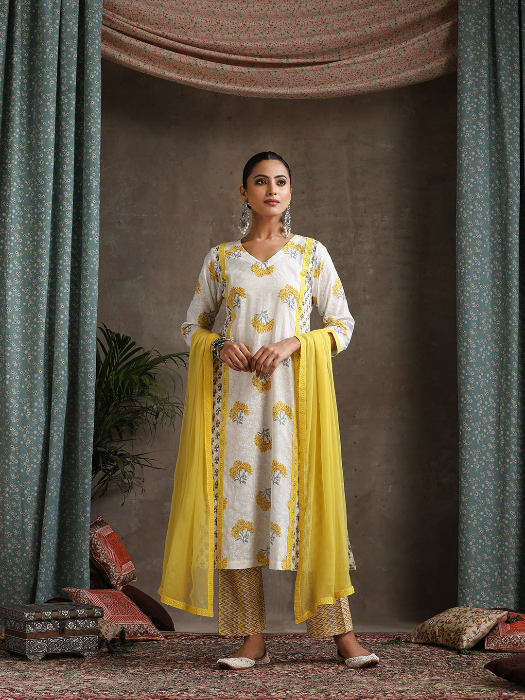 Floral Printed Pure Cotton Straight Kurta With Palazzos And Dupatta