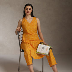 Khushal K Geometric Printed V-Neck Pure Cotton Straight Kurta set