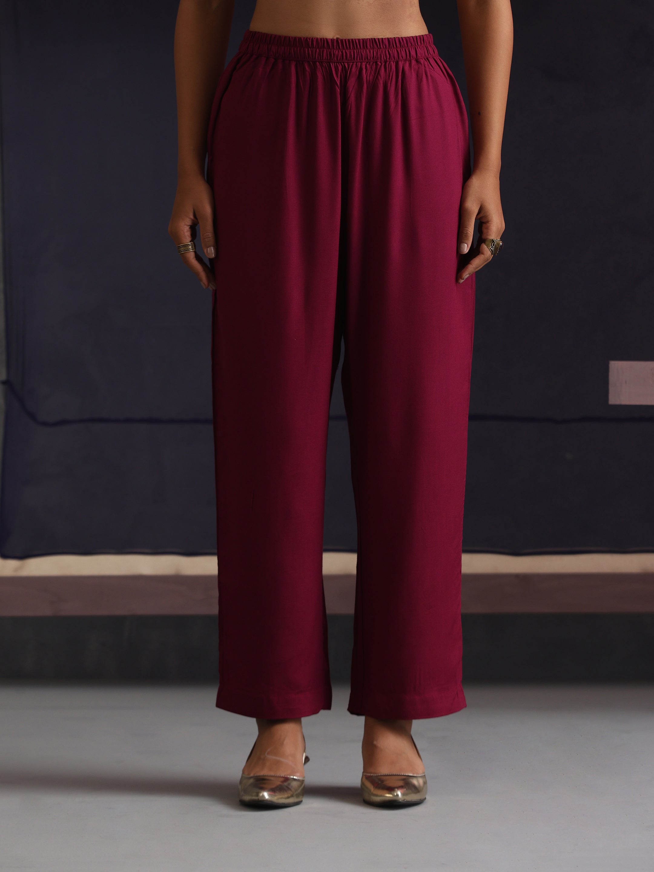 Khushal K Women Mandarin collar Maroon Kaftan set