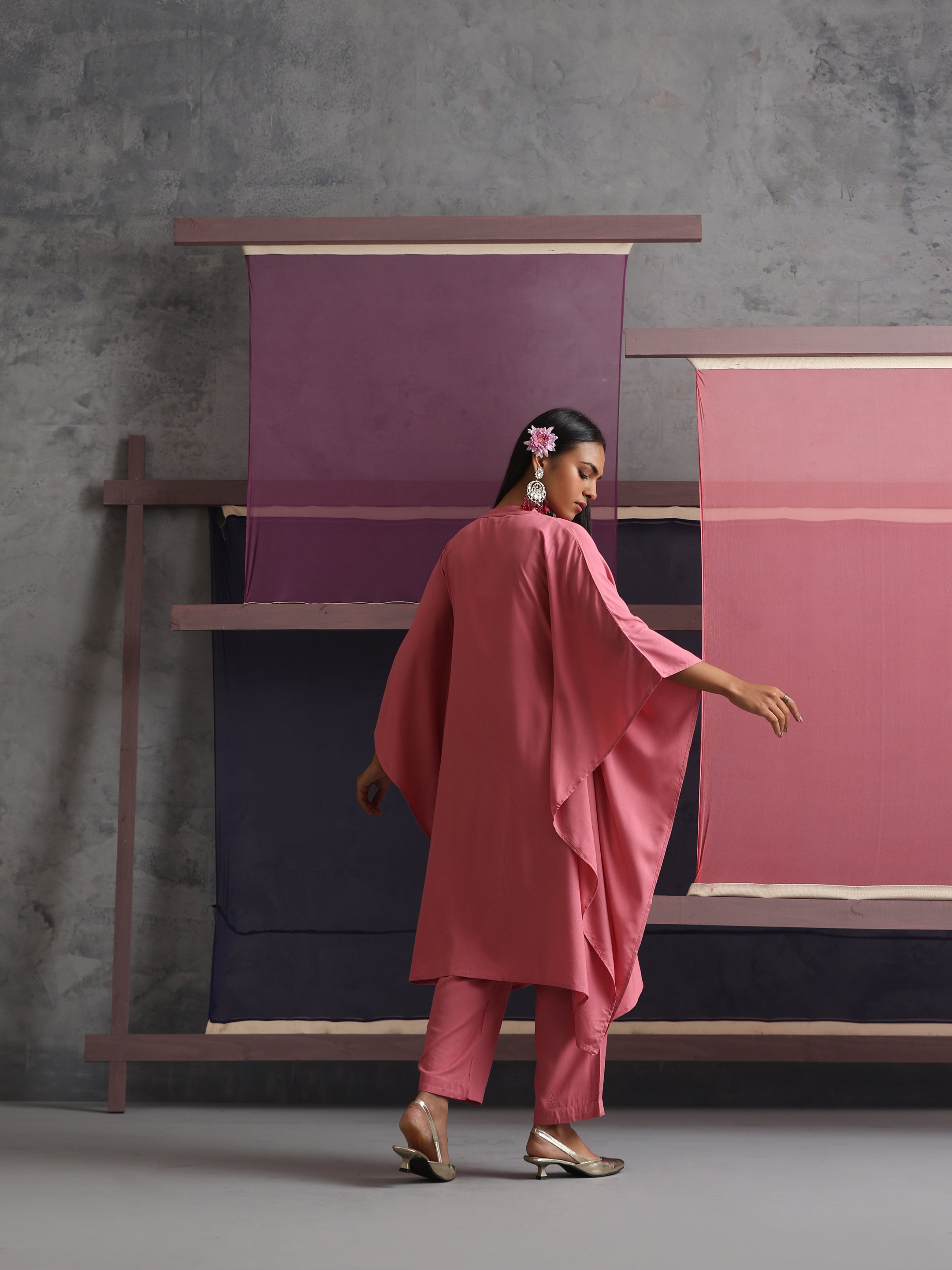 Khushal K Women Mandarin collar Pink Kaftan set