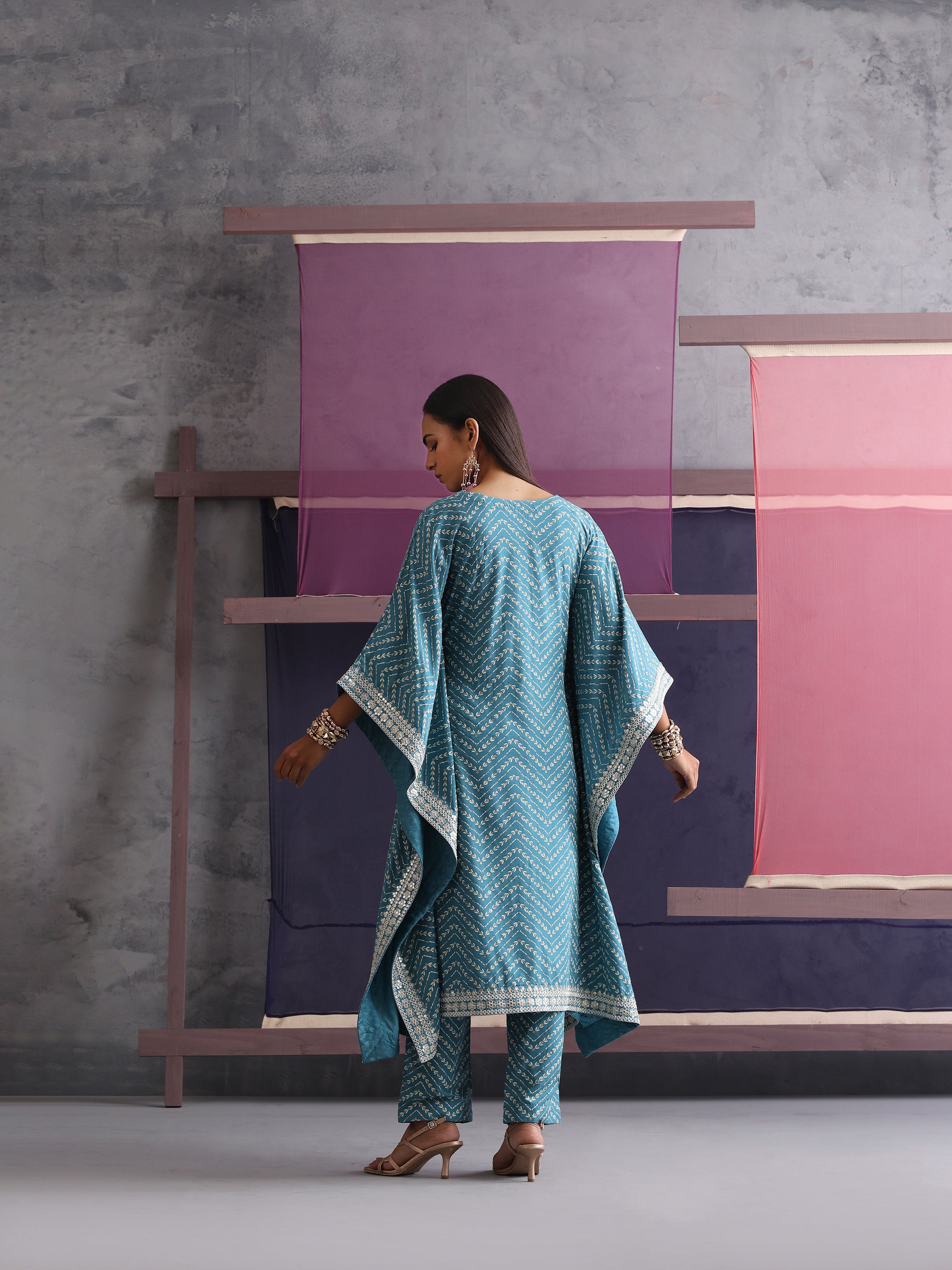 Khushal K Women Ethnic Motifs Printed Kaftan set