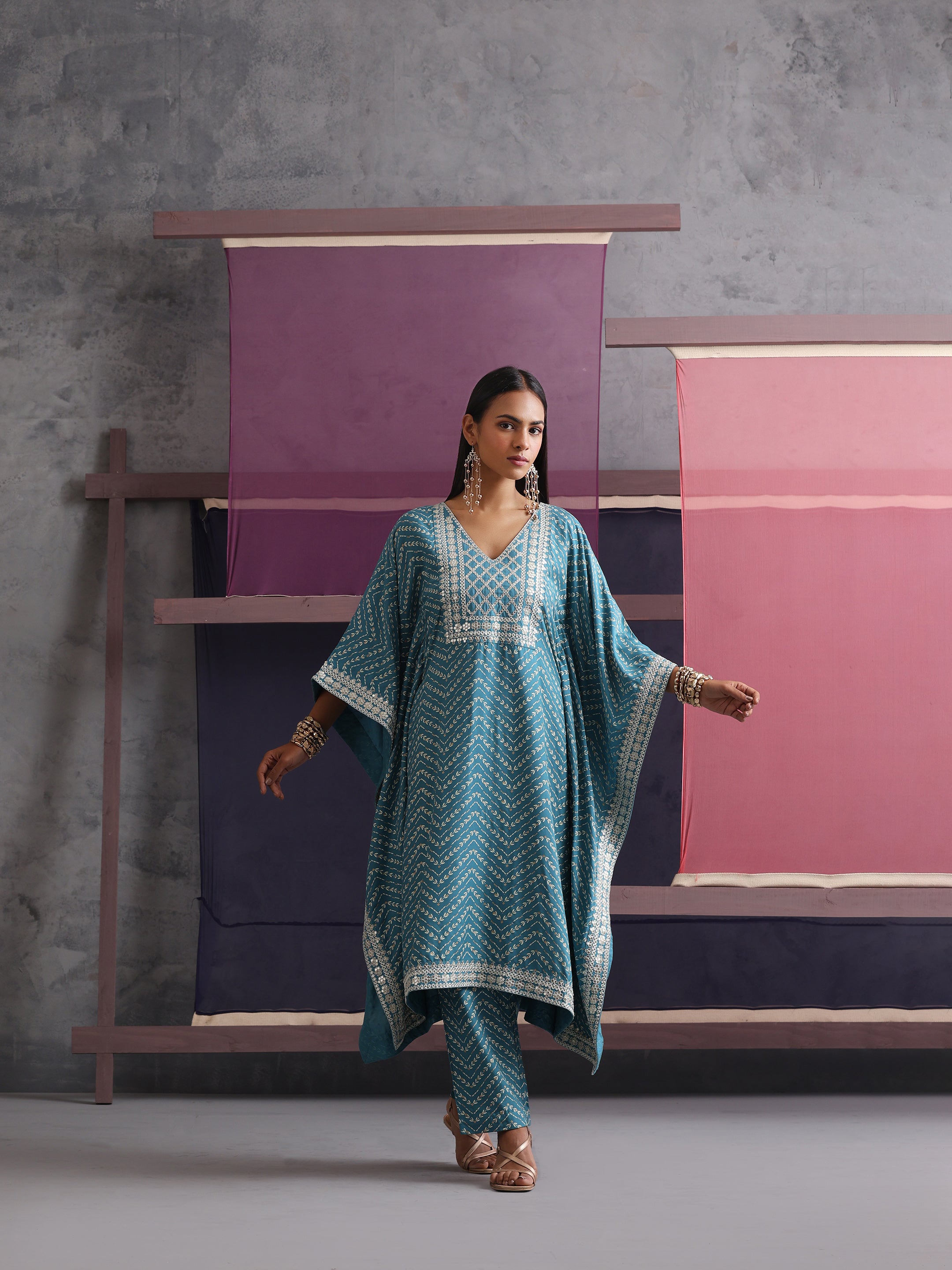 Khushal K Women Ethnic Motifs Printed Kaftan set