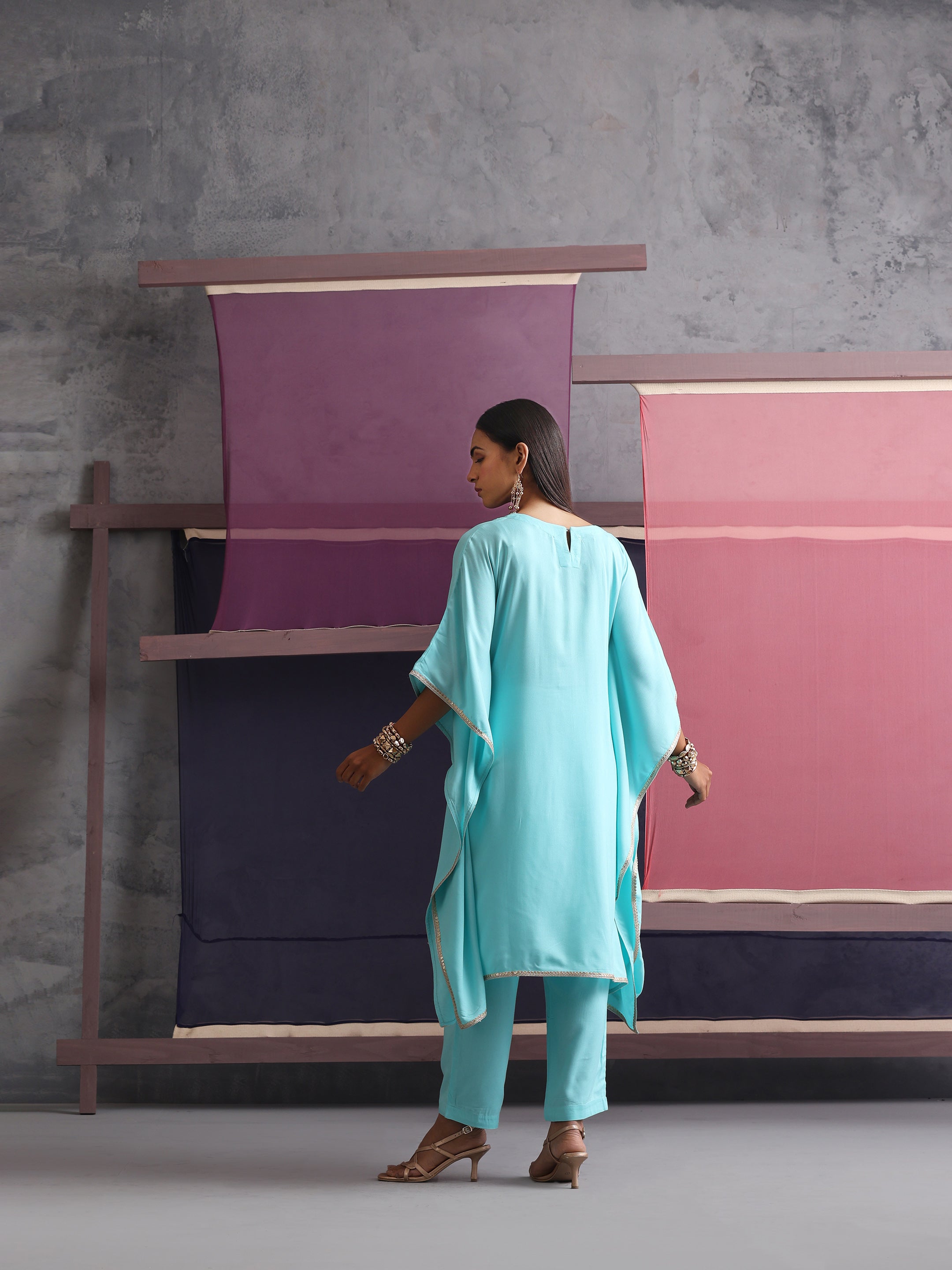 Khushal K Women Motifs Yoke Round Nack Design Kaftan set