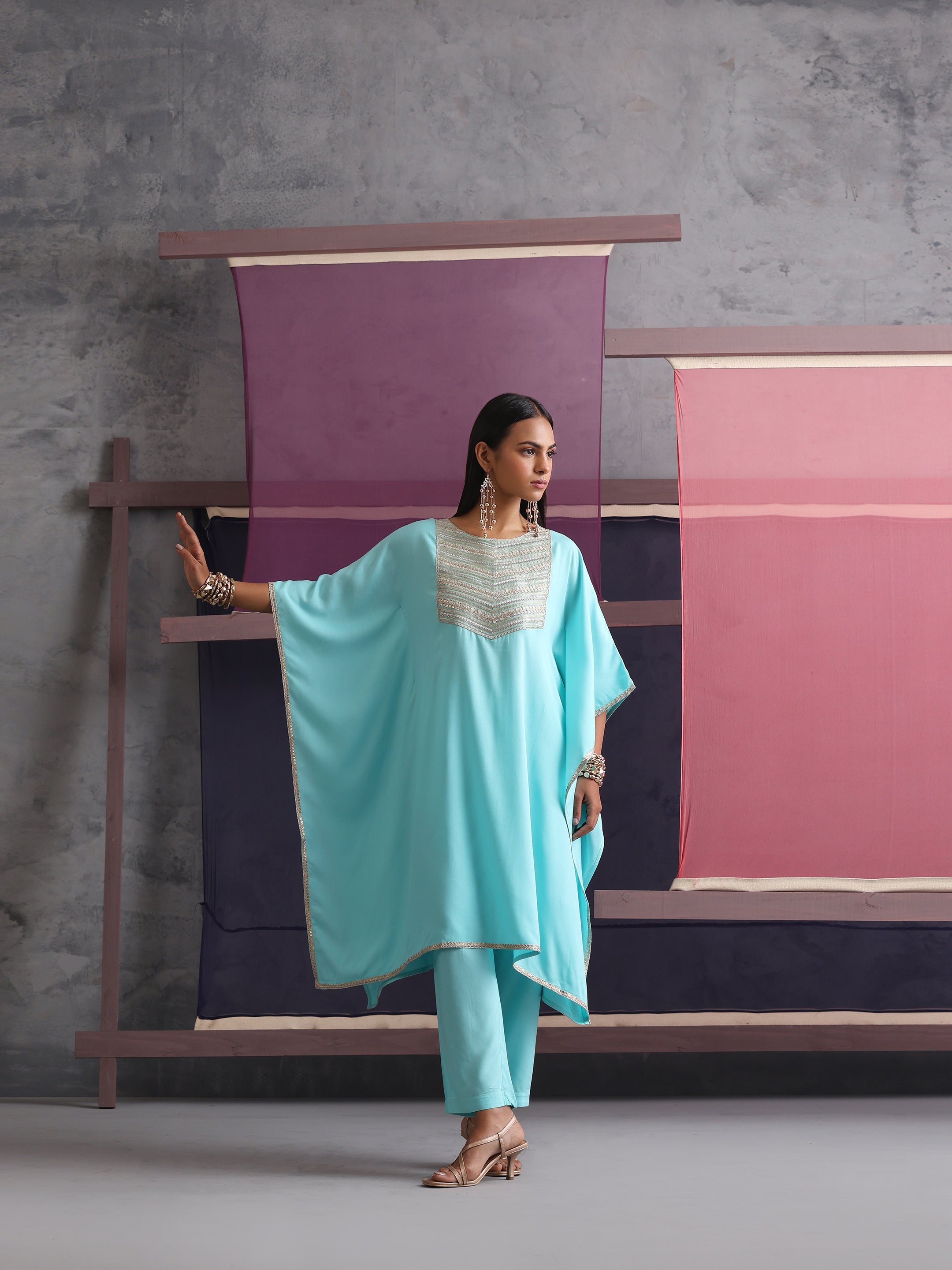 Khushal K Women Motifs Yoke Round Nack Design Kaftan set