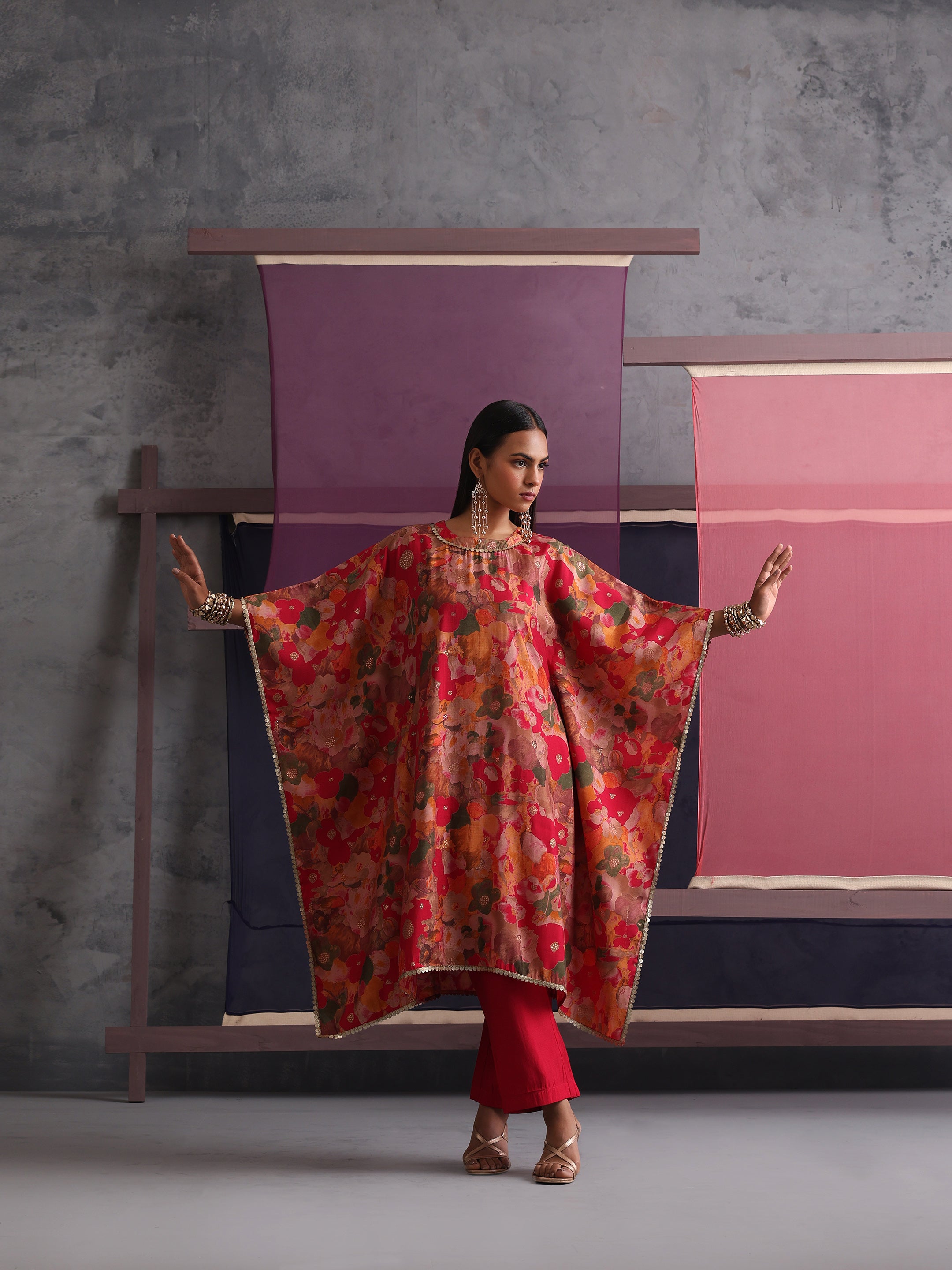 Khushal K Women Round Neck Prined Chanderi Kaftan set