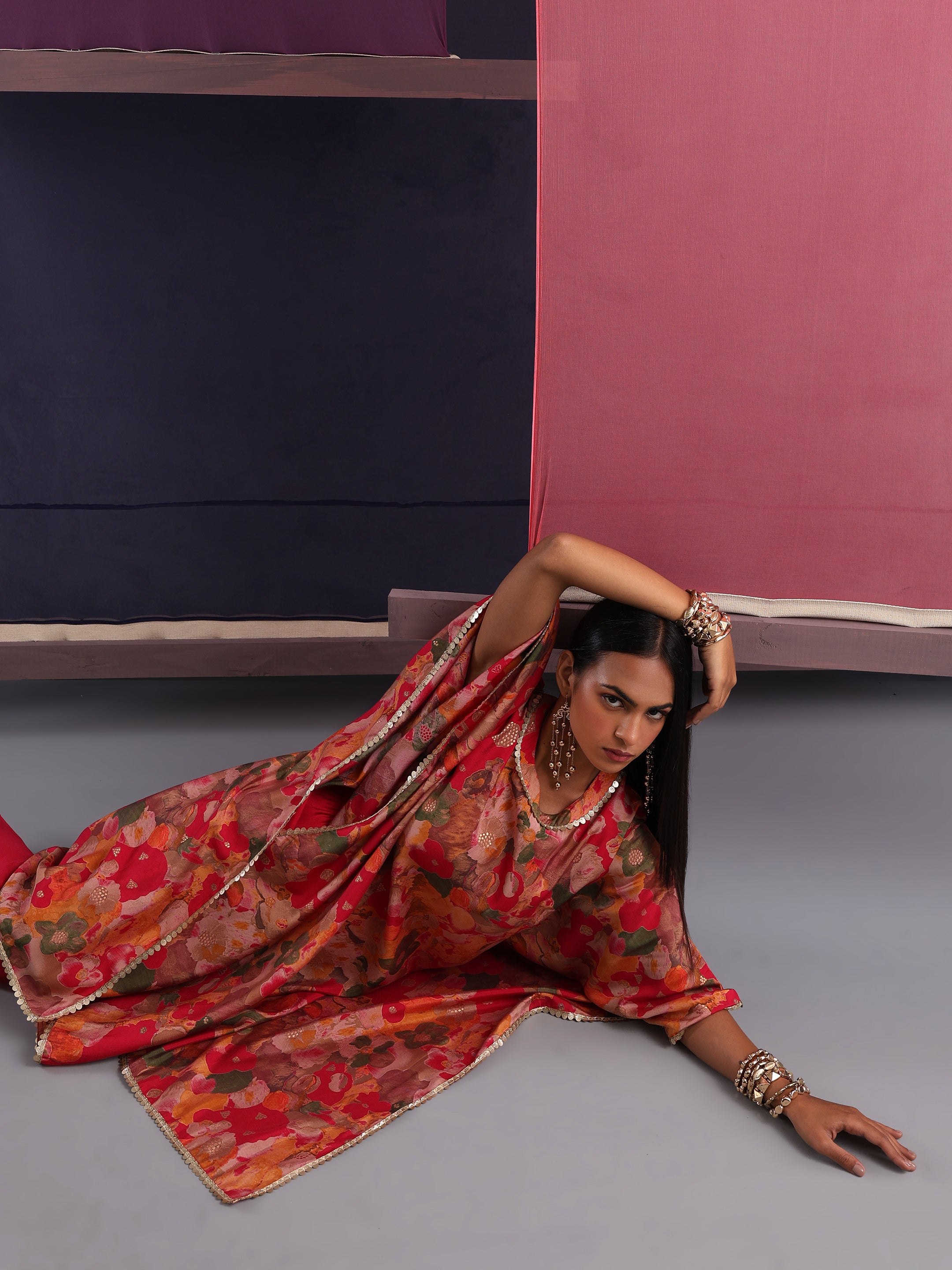 Khushal K Women Round Neck Prined Chanderi Kaftan set