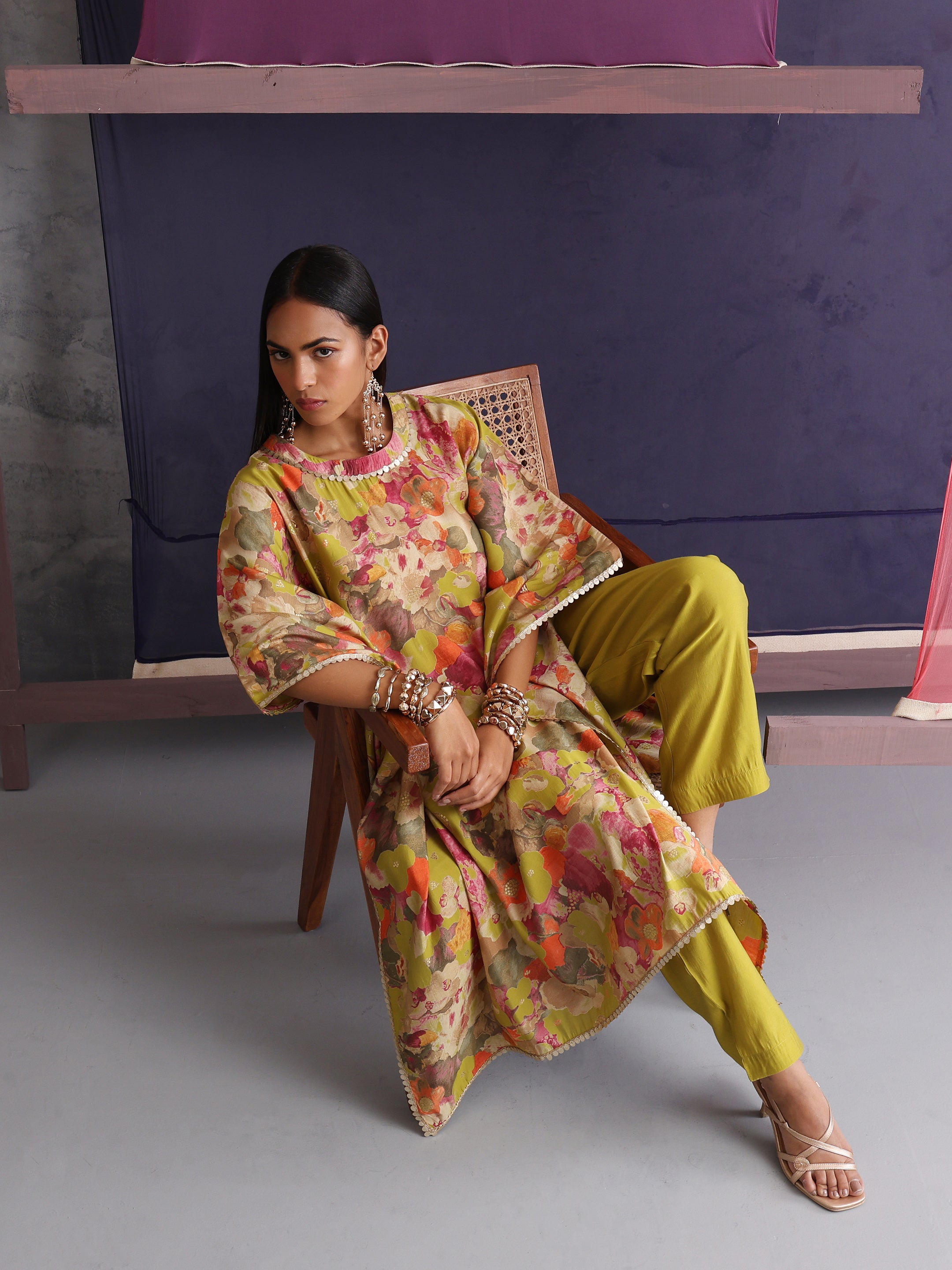 Khushal K Women Round Neck Prined Chanderi Green Kaftan set