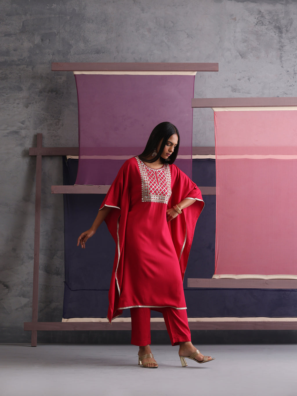 Khushal K Women Motifs Embroidered Pink Kaftan set