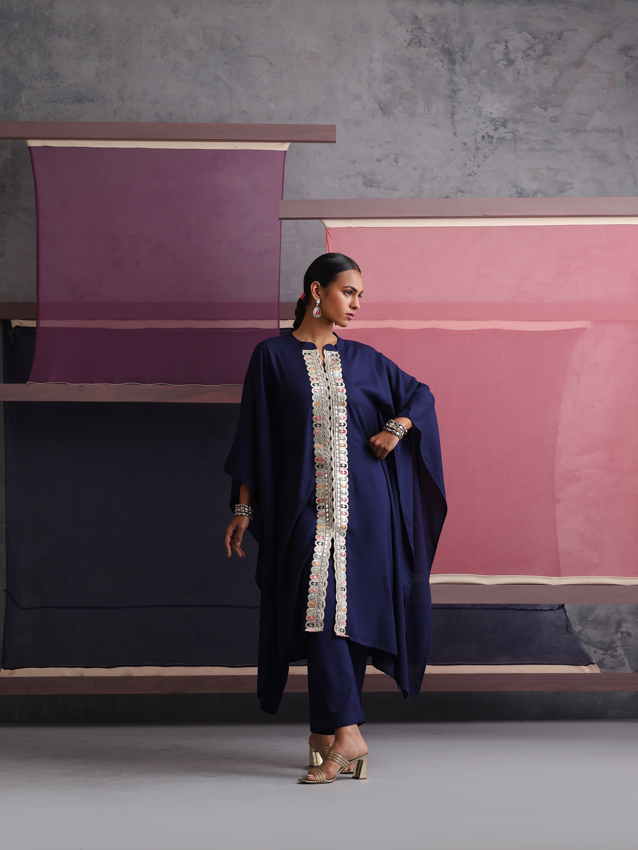 Khushal K Women Mandarin collar Blue Kaftan set