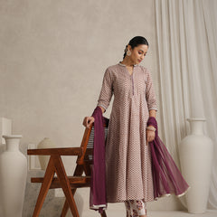 Khushal K Women Floral Printed Cotton A-Line Kurta set
