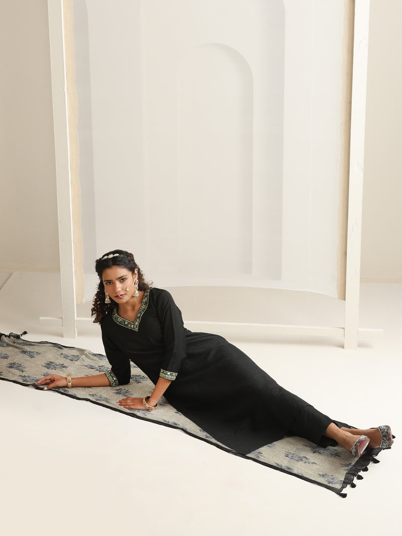 Khushal K Women Pure Silk black Embroidered Kurta & Palazzo With Dupatta