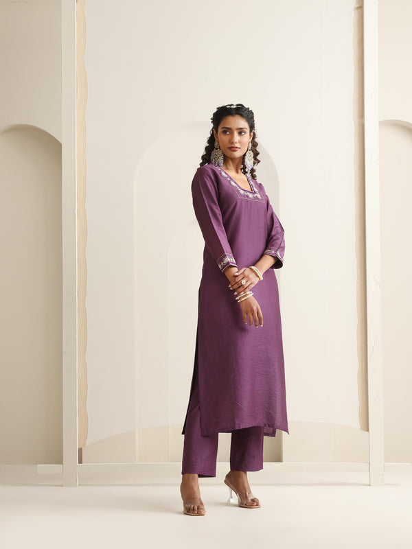 Khushal K Women Pure Silk purple Embroidered Kurta & Palazzo With Dupatta